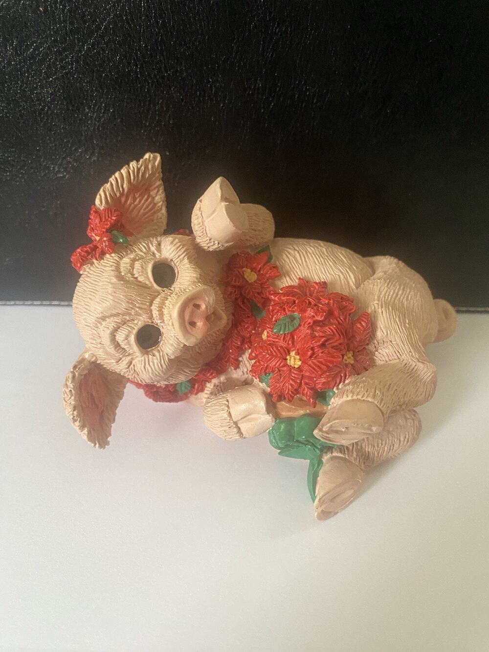 Enesco 1995 Kathy Wise Pig With Poinsettia Christmas Figurine